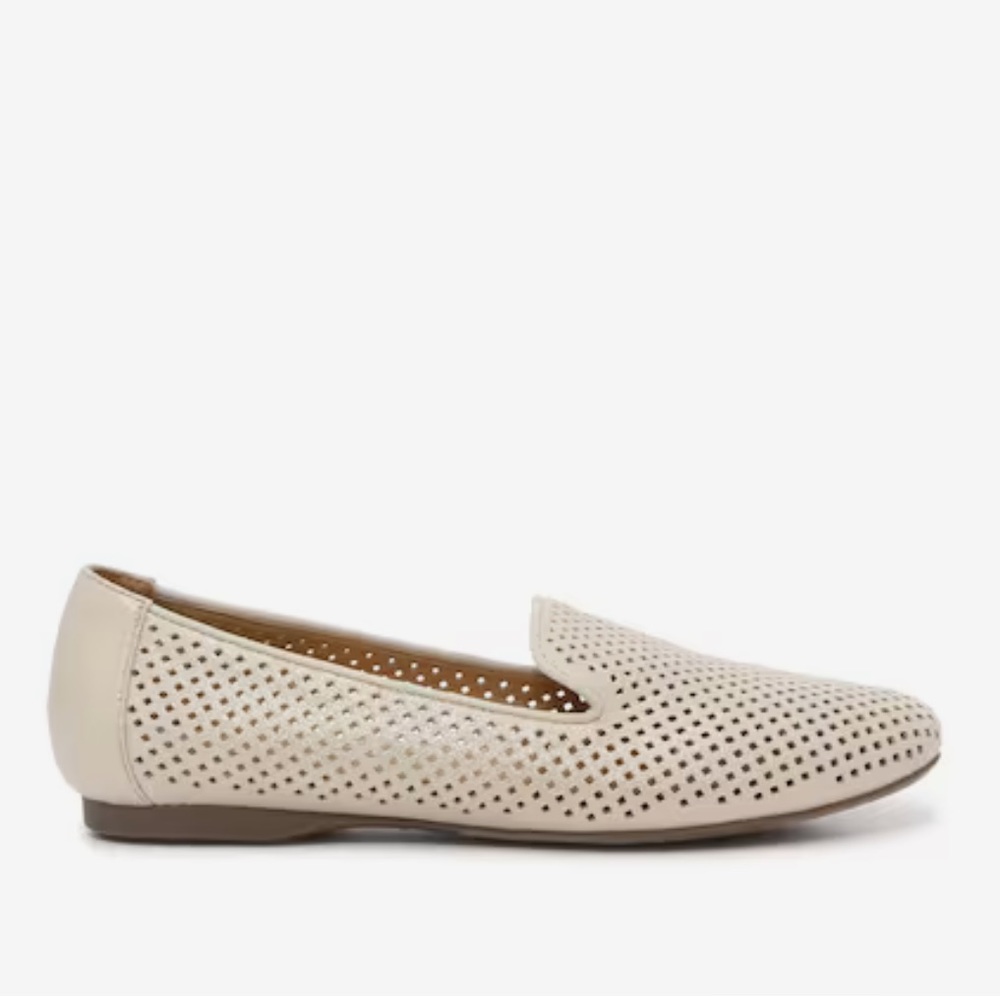 KELLY & KATIE PEYTON LOAFER in Gold